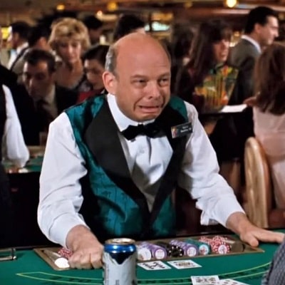 between poker and casino