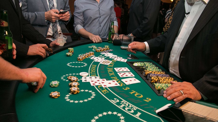 Noções básicas de blackjack - um guia abrangente para iniciantes